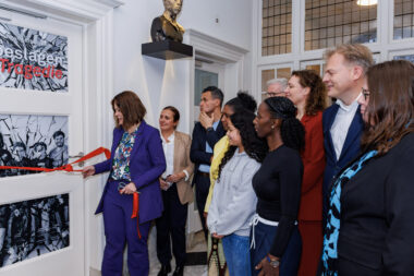 Nieuwe tijdelijke tentoonstelling: Toeslagen Tragedie officieel geopend